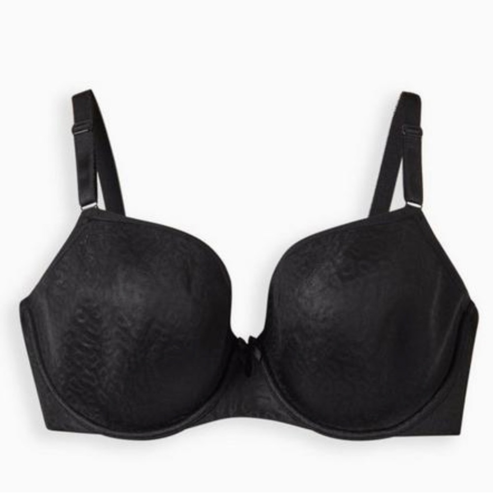 NWT Torrid T-shirt Bra, 40 D